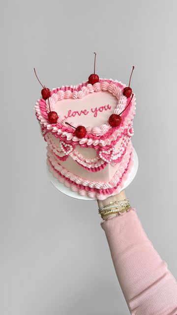 Aesthetic vintage heart cake with I love you writing for Galentine's Day